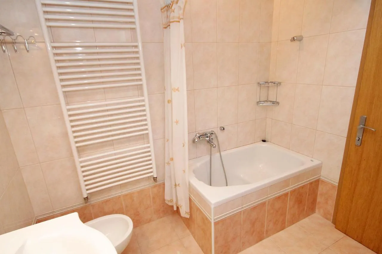 Apartment Klenovica 5580b